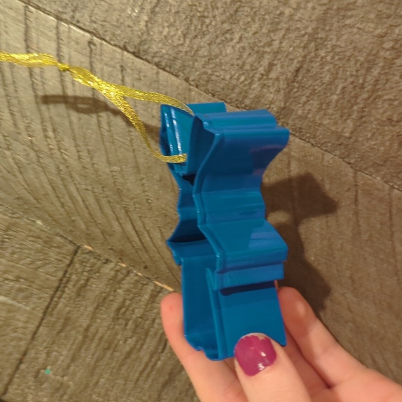 Dutch Bros Cookie Cutter ornament, NWT! - Picture 7 of 7